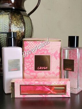 Victoria’s Secret CRUSH 3.4 FL OZ EDP Spray 4PC Bundle